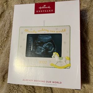 New never used, only opened to take photos